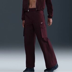 NWT - Nike Sportswear Everything Women's Mid-Rise Cargo Pants BLACK